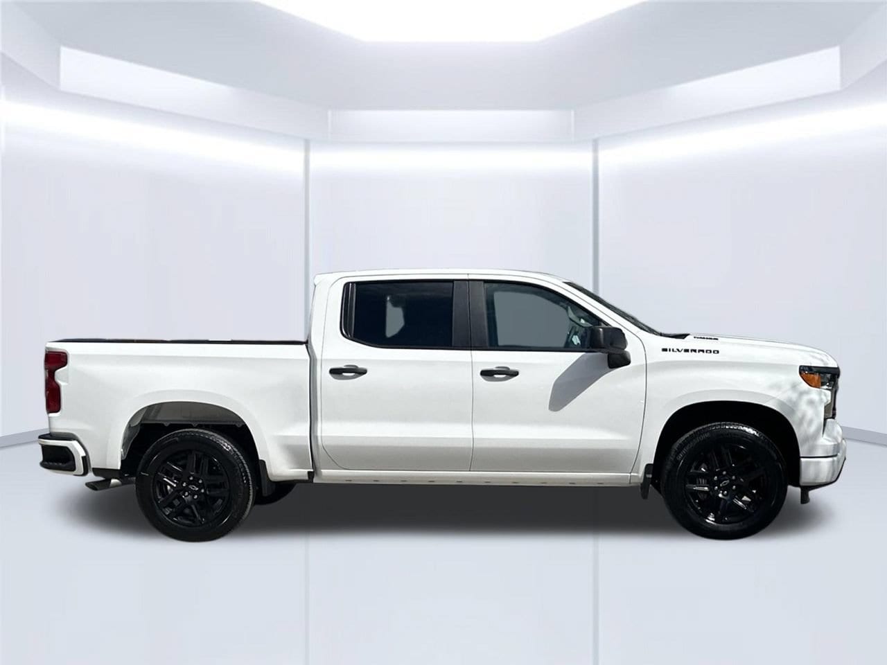 2026 Chevrolet Silverado 1500 Custom - Photo 6
