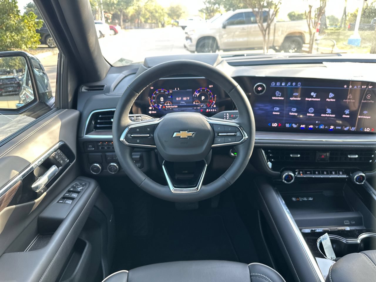 2026 Chevrolet Suburban High Country - Photo 14