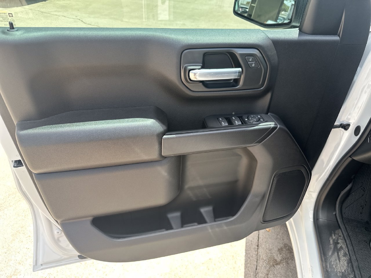 2026 Chevrolet Silverado 1500 Custom - Photo 11