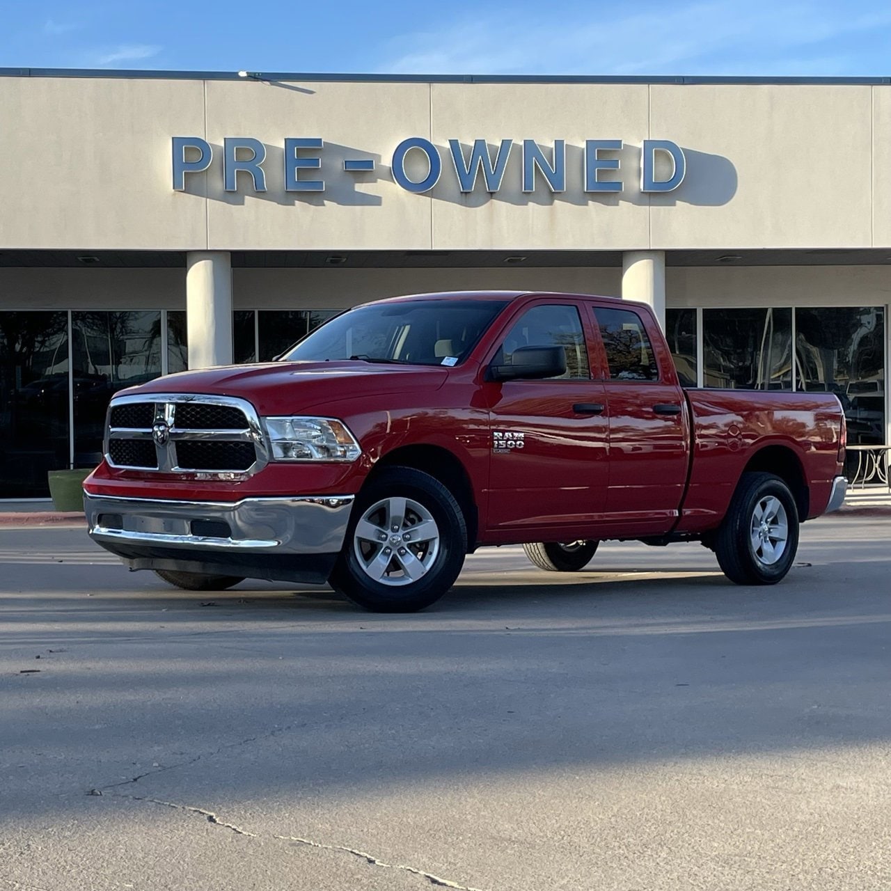 2024 RAM 1500 Classic SLT Quad Cab RWD