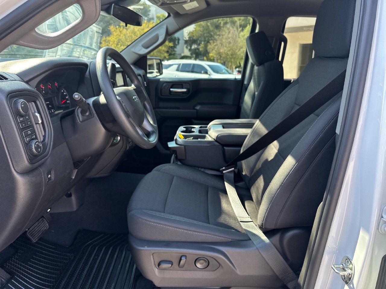 2026 Chevrolet Silverado 1500 Custom Trail Boss - Photo 9