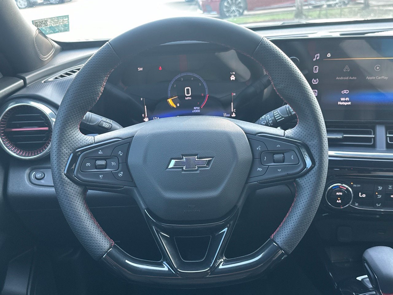 2026 Chevrolet Trax RS - Photo 15