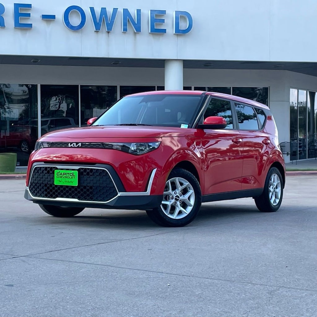 Used 2024 Kia Soul LX Hatchback