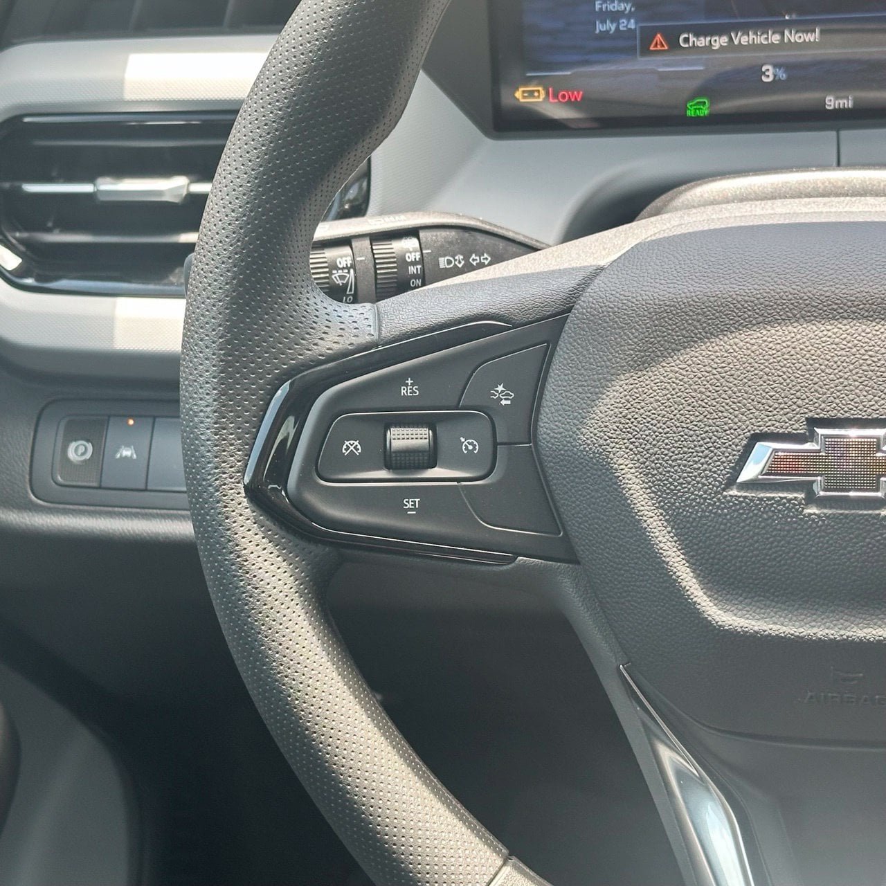 2027 Chevrolet Bolt LT SUV, photo 17