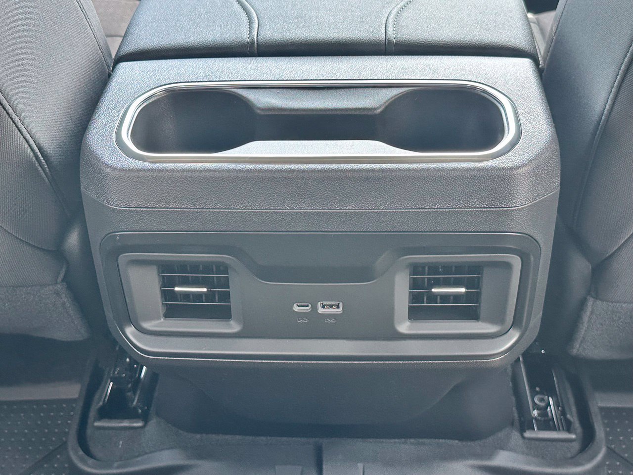 2026 Chevrolet Silverado 1500 LT - Photo 28