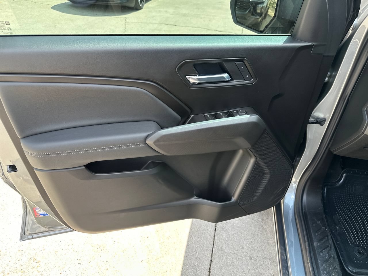 2026 Chevrolet Colorado LT - Photo 11