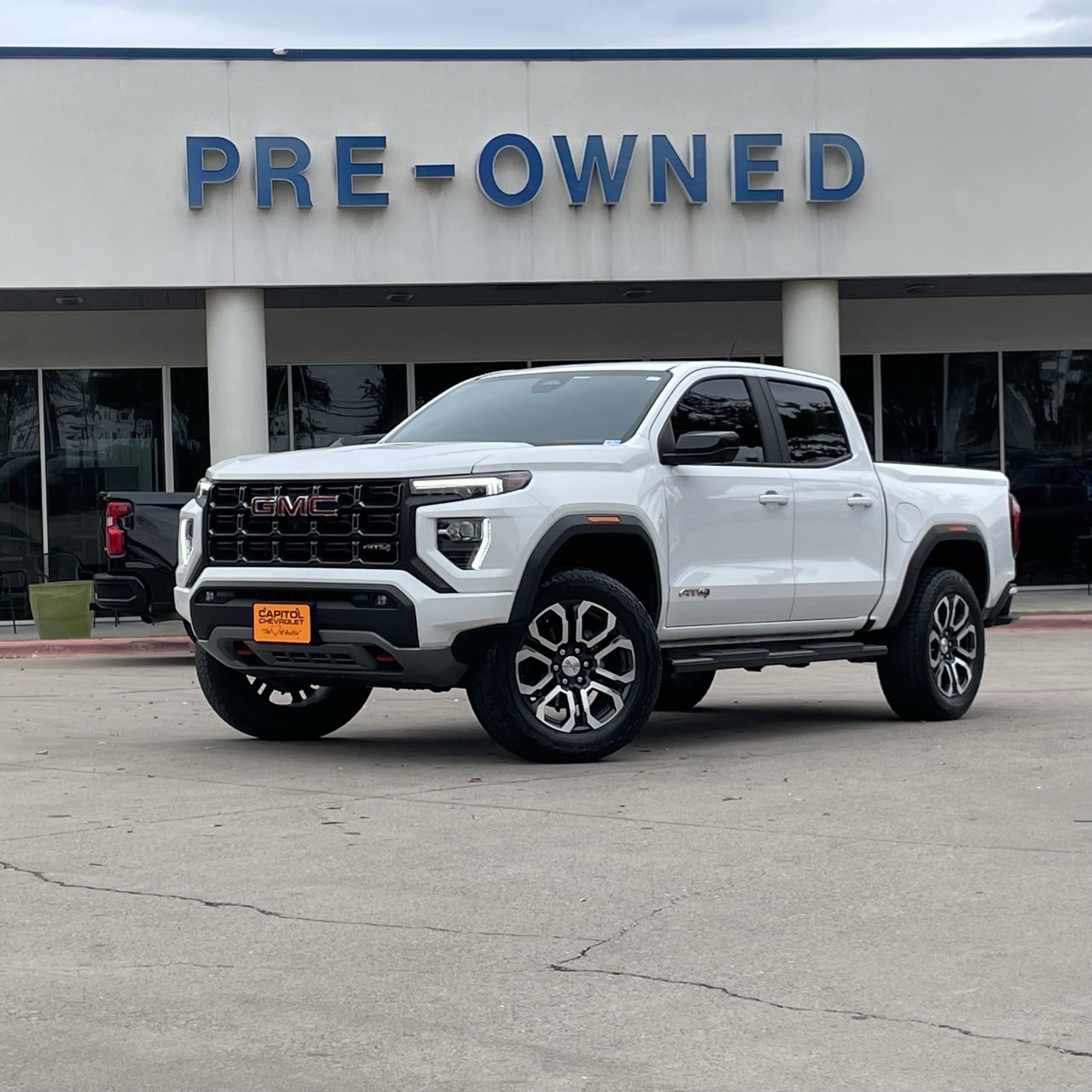 2023 GMC Canyon AT4's photo