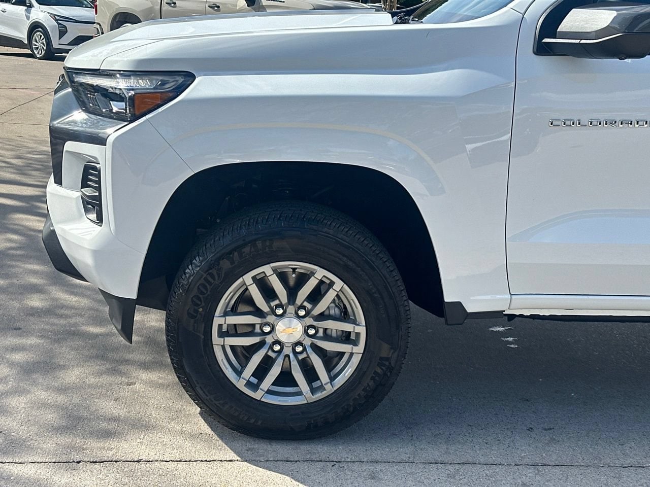 2026 Chevrolet Colorado LT - Photo 24