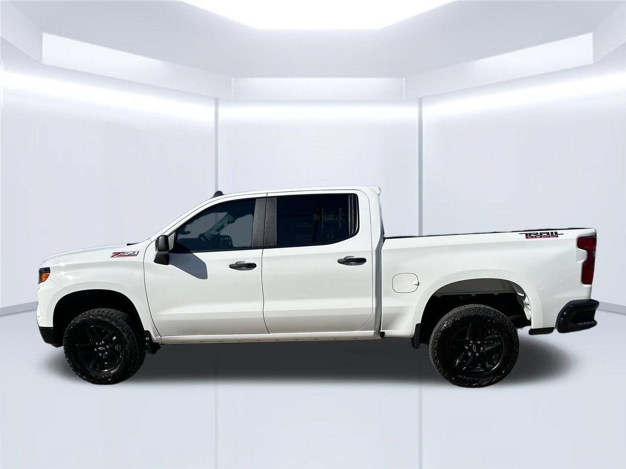 2026 Chevrolet Silverado 1500 Custom Trail Boss, photo 2