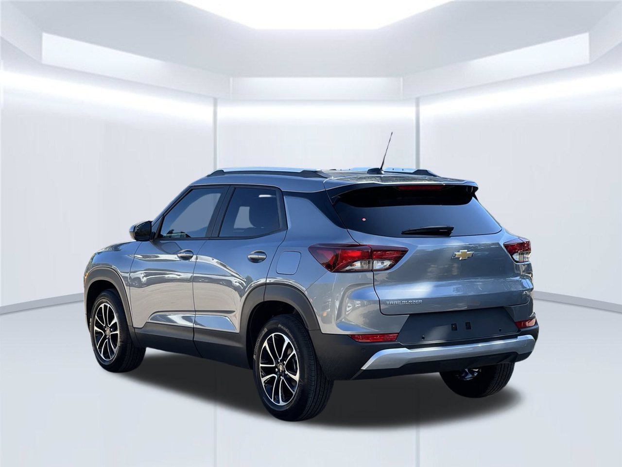 2026 Chevrolet Trailblazer LT - Photo 3