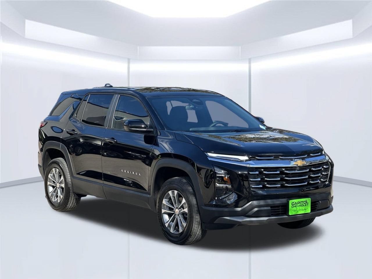 2027 Chevrolet Equinox LT - Photo 8