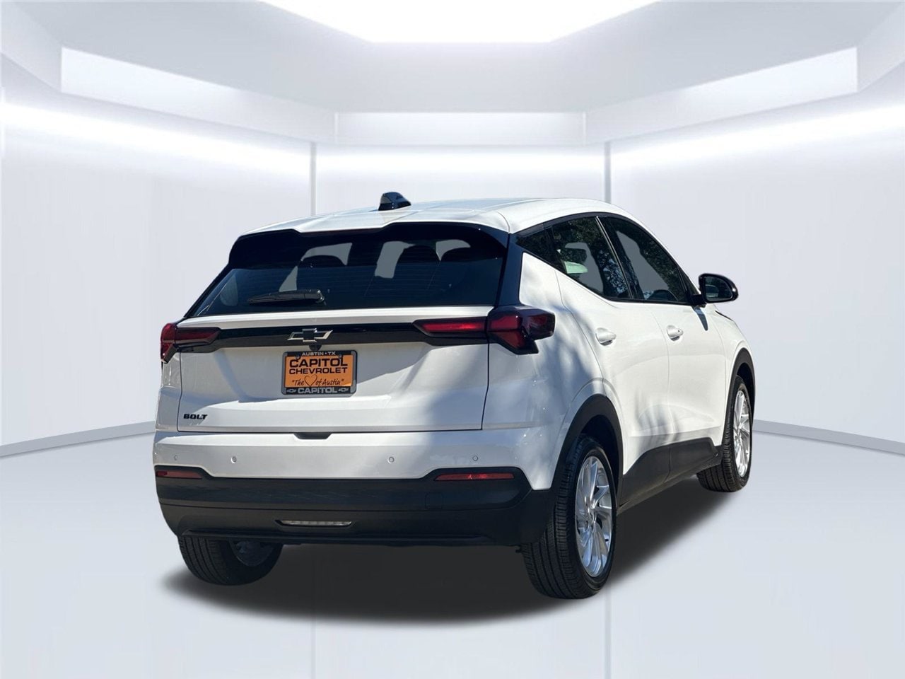 2027 Chevrolet Bolt LT, photo 6