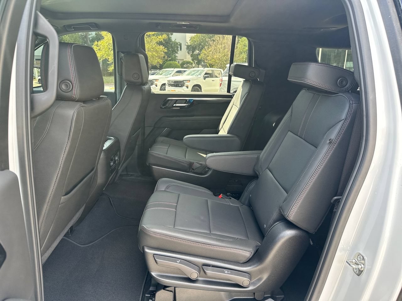 2026 Chevrolet Suburban RST SUV, photo 27