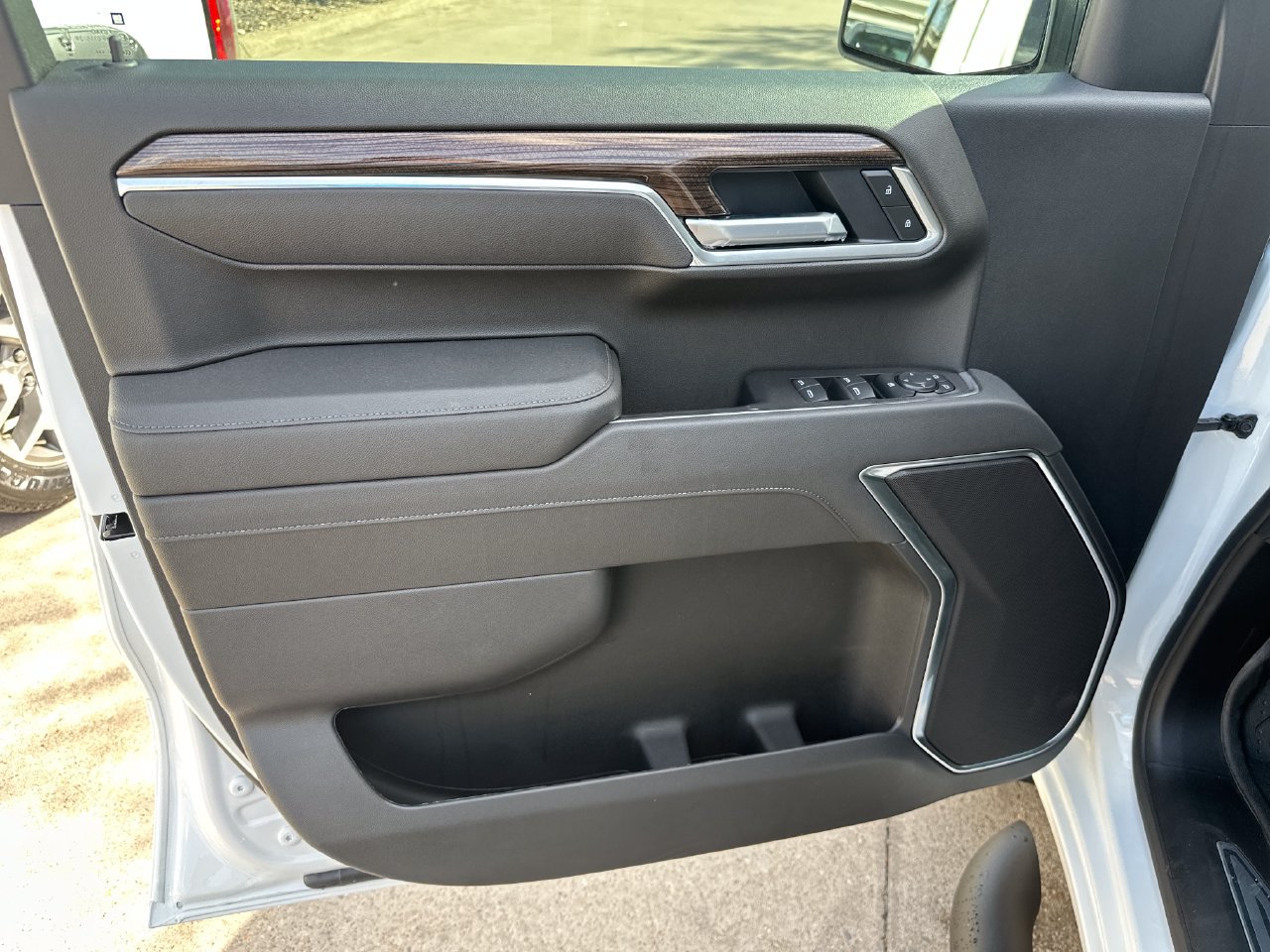 2026 Chevrolet Silverado 1500 RST - Photo 11