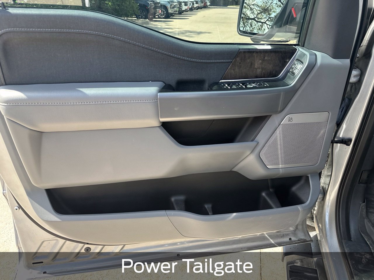 2023 Ford F-150 Lariat - Photo 10