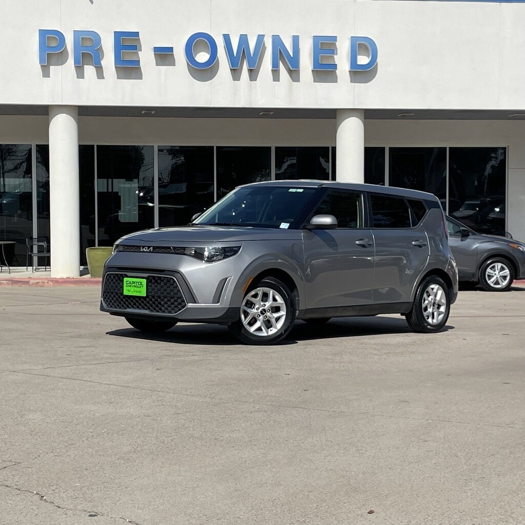 Used 2023 Kia Soul LX Hatchback