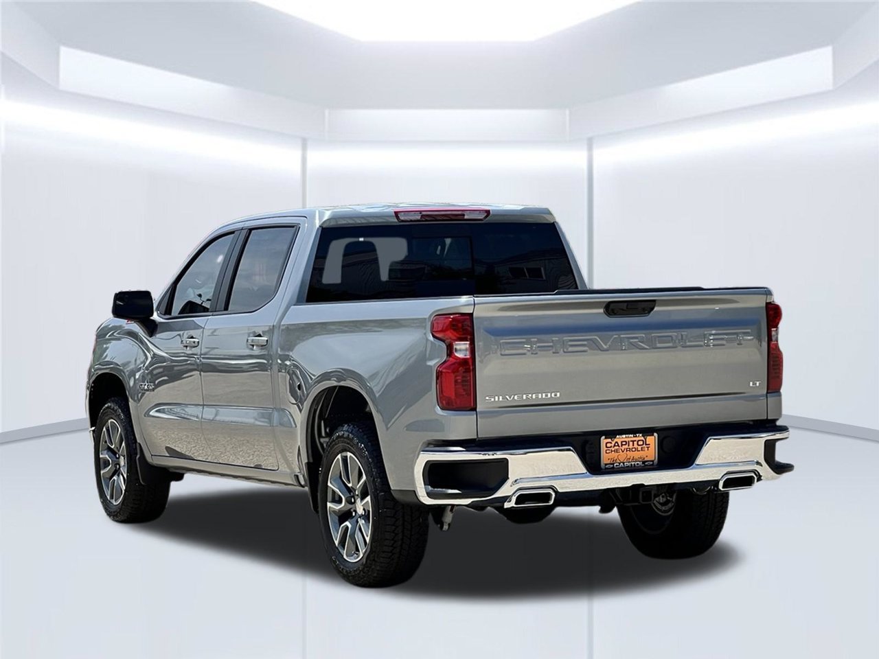 2026 Chevrolet Silverado 1500 LT - Photo 5