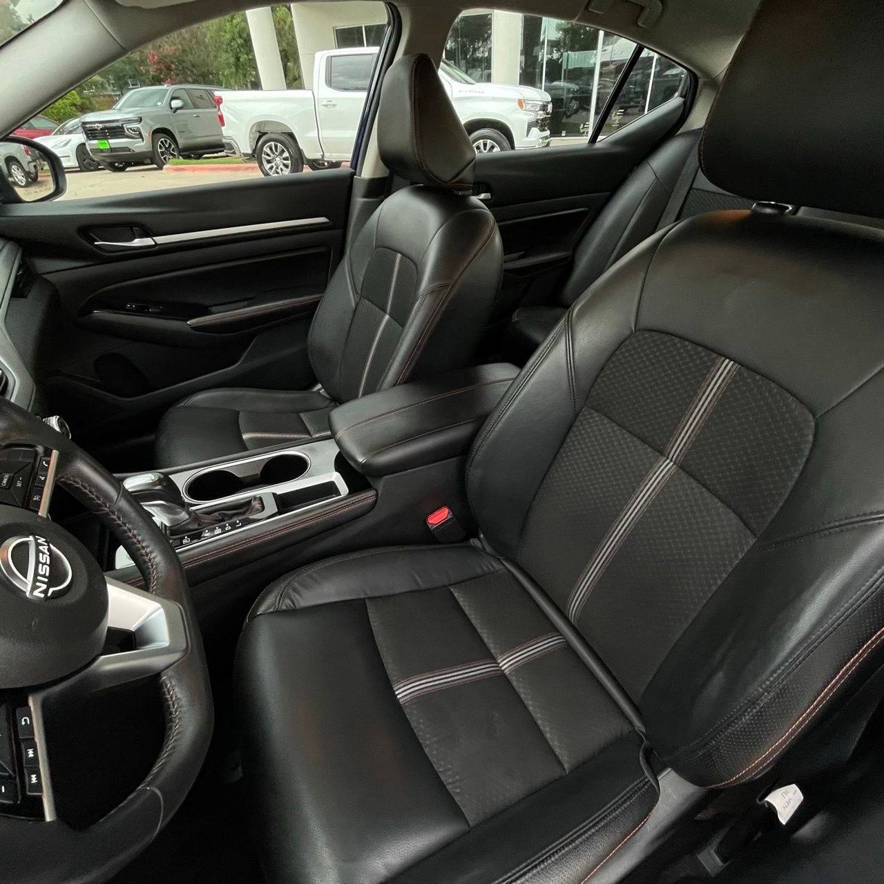 2024 Nissan Altima SR - Photo 22