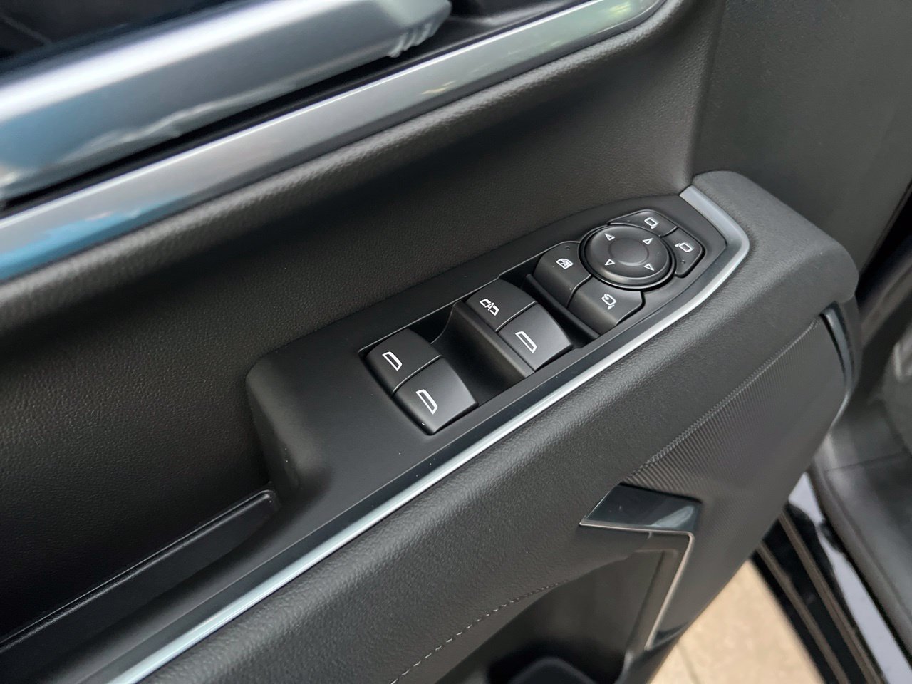 2026 Chevrolet Silverado 2500 HD LT - Photo 12