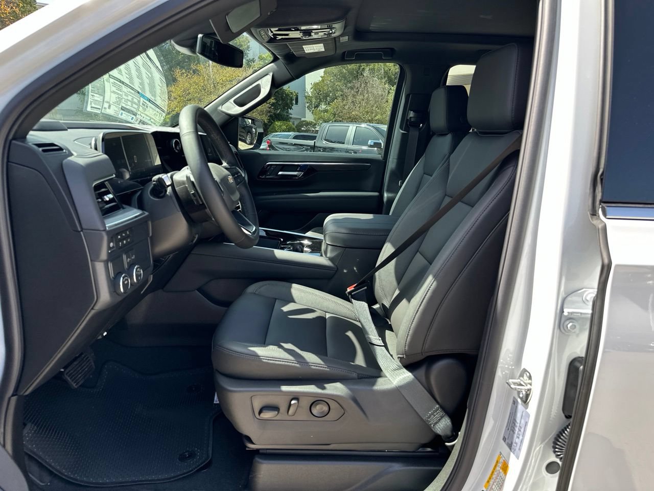 2026 Chevrolet Tahoe LT SUV, photo 10