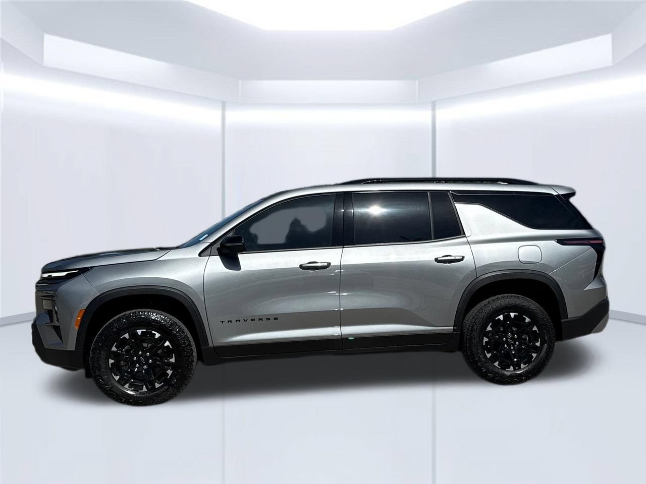 2027 Chevrolet Traverse Z71 SUV, photo 2