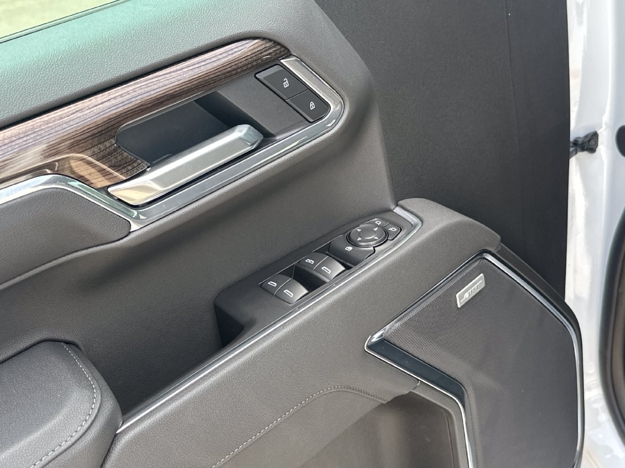 2026 Chevrolet Silverado 1500 RST - Photo 11