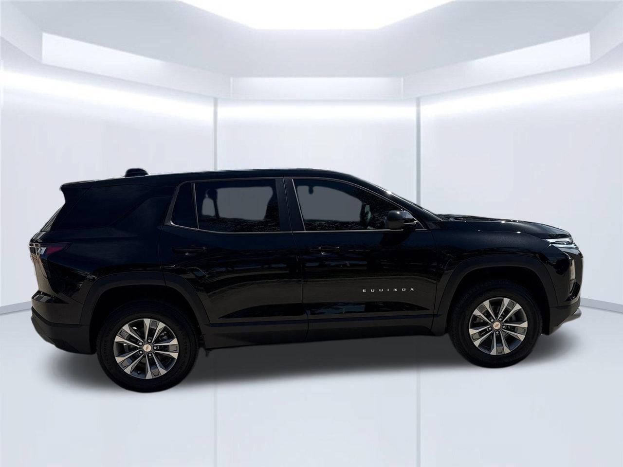 2027 Chevrolet Equinox LT - Photo 6