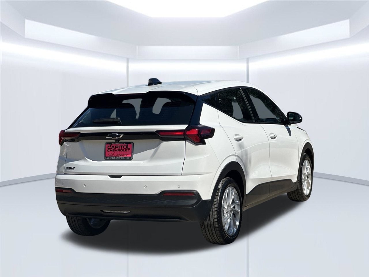 2027 Chevrolet Bolt LT, photo 6