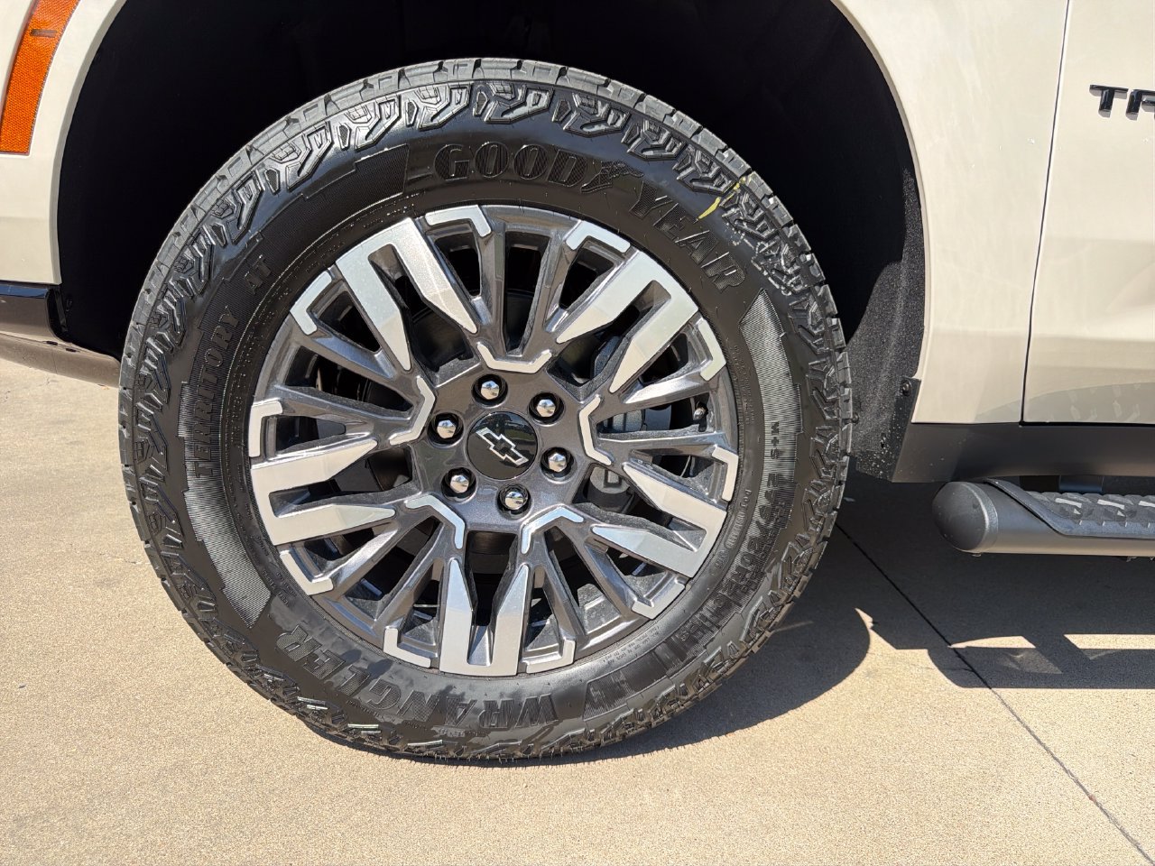 2027 Chevrolet Tahoe Z71 SUV, photo 28