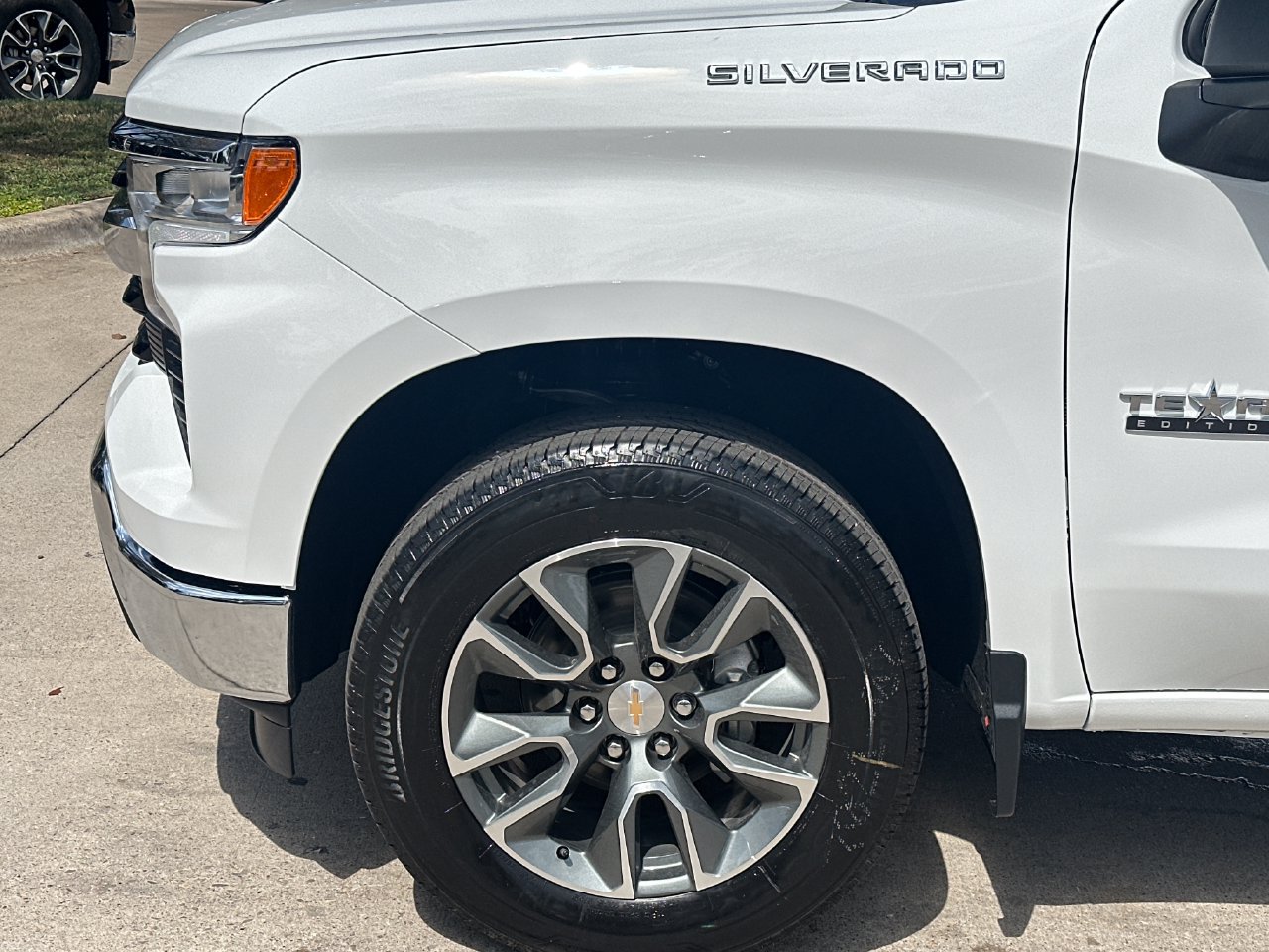 2026 Chevrolet Silverado 1500 LT - Photo 17