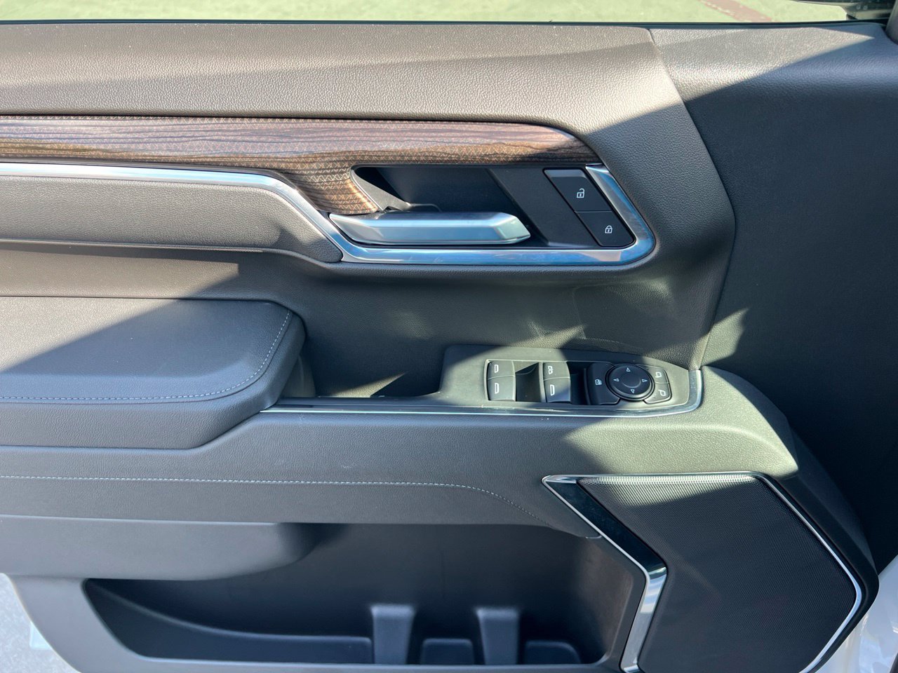 2026 Chevrolet Silverado 1500 LT - Photo 12