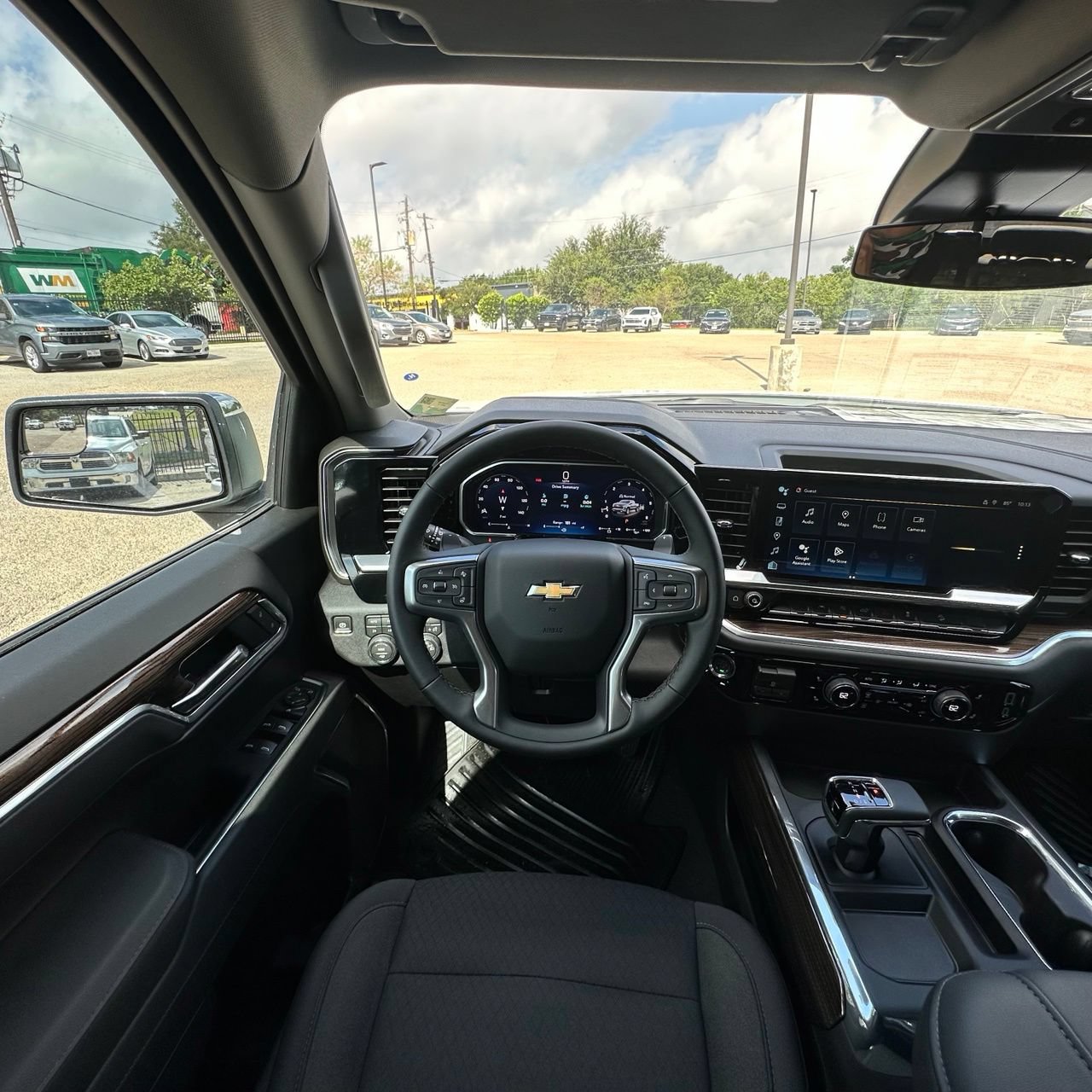 2026 Chevrolet Silverado 1500 LT - Photo 15