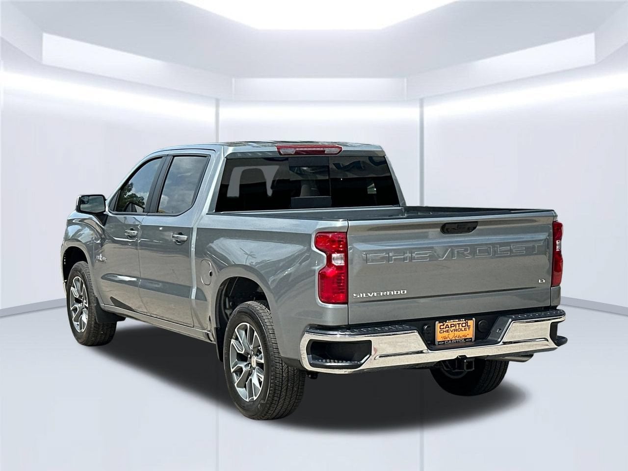 2026 Chevrolet Silverado 1500 LT, photo 3