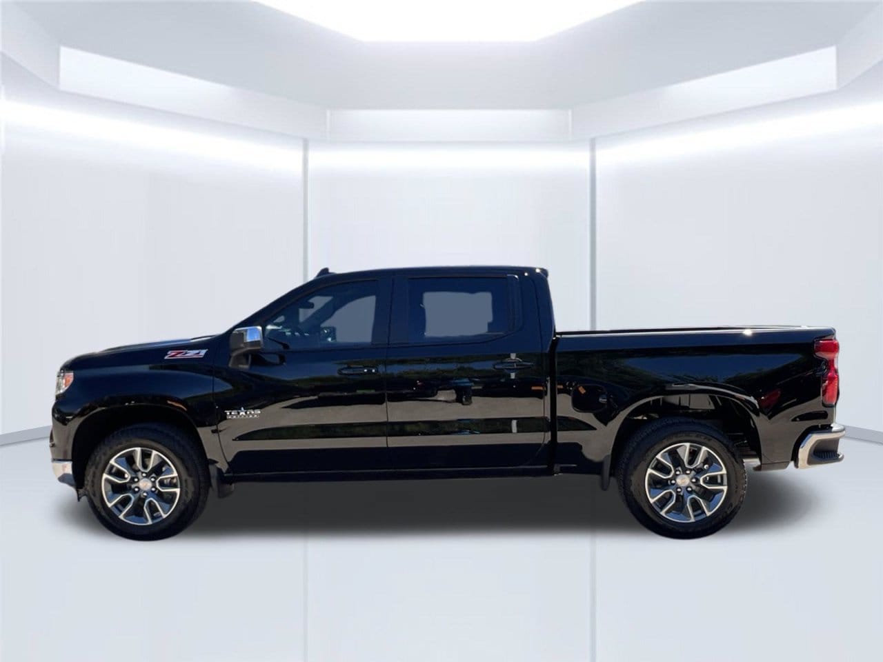 2026 Chevrolet Silverado 1500 LT Truck, photo 3