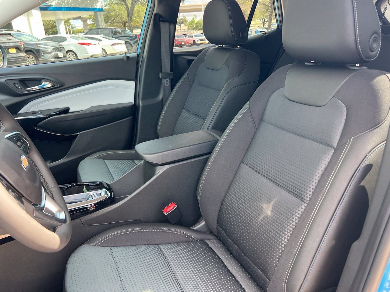 2026 Chevrolet Trax LT - Photo 10
