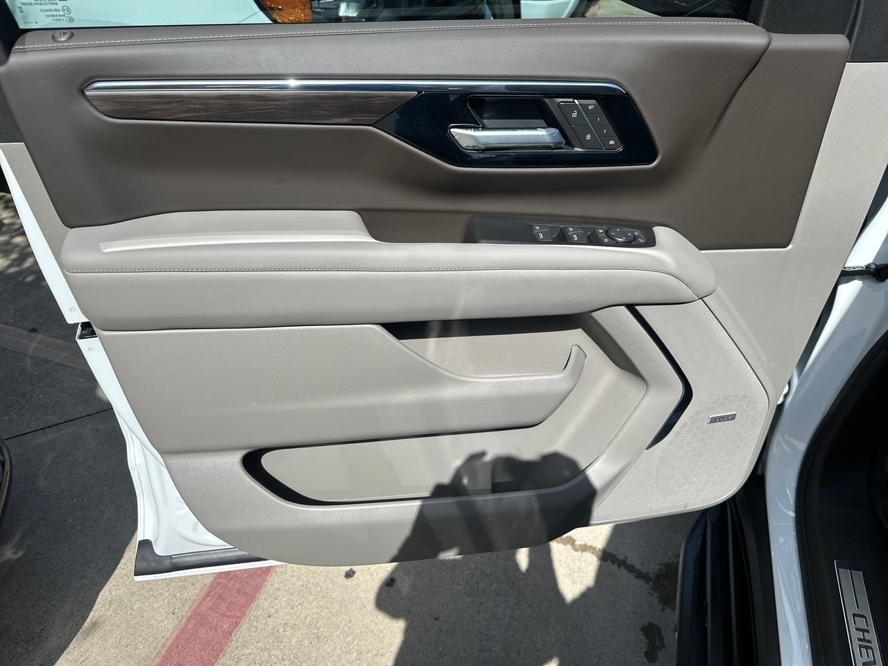 2026 Chevrolet Suburban LT SUV, photo 19