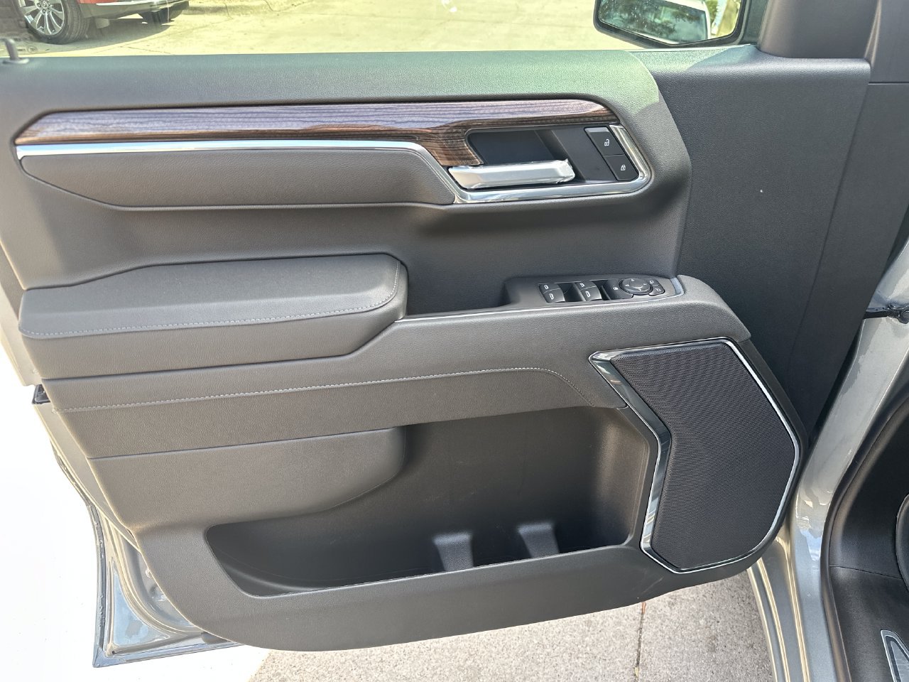 2026 Chevrolet Silverado 1500 LT - Photo 10