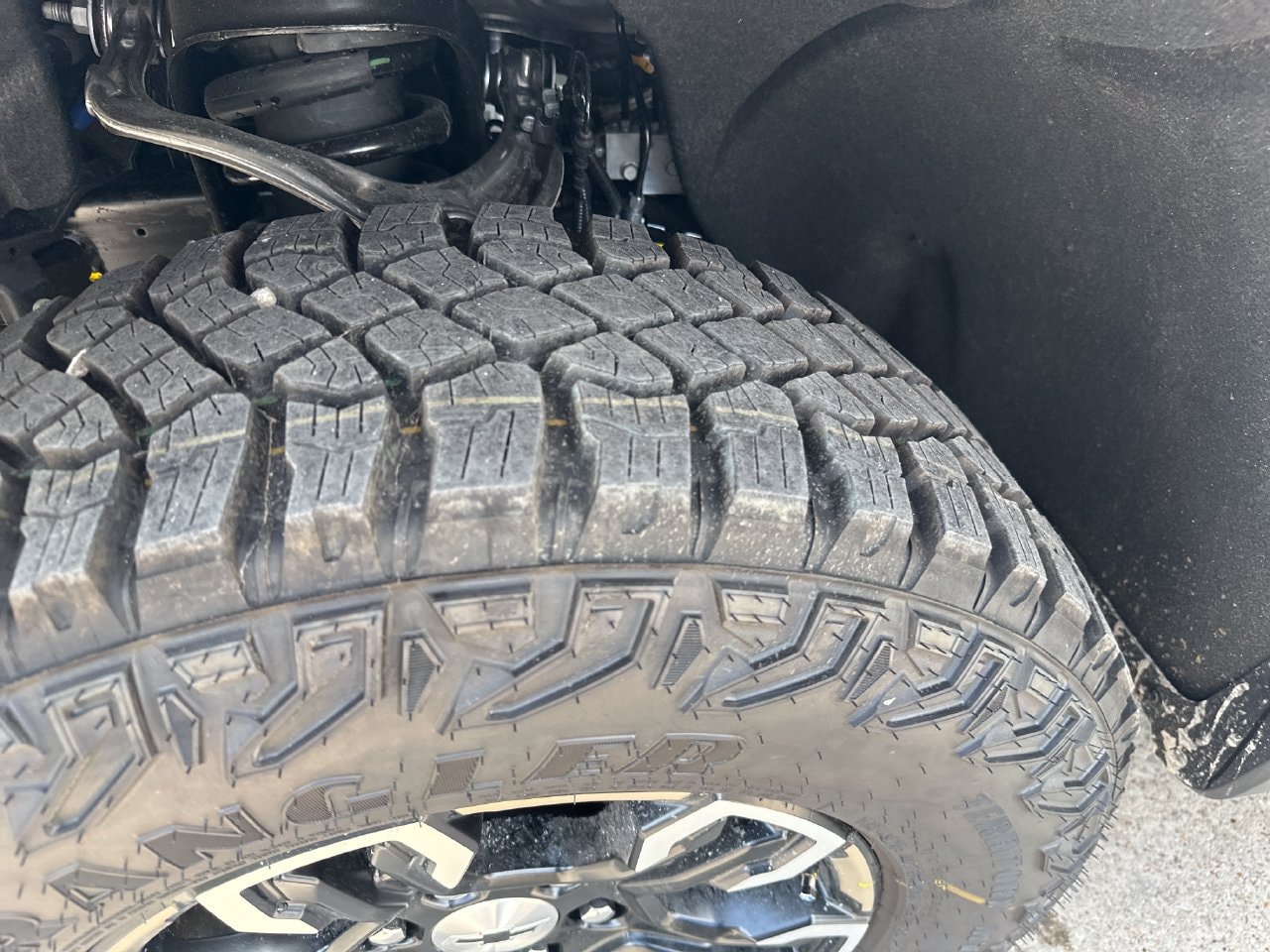 2026 Chevrolet Silverado 1500 ZR2 Truck, photo 30