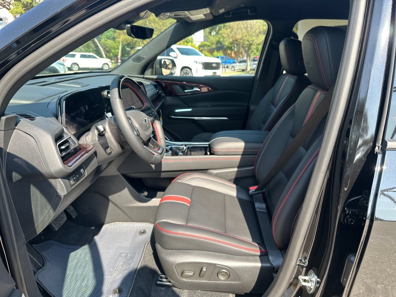 2027 Chevrolet Traverse RS SUV, photo 21