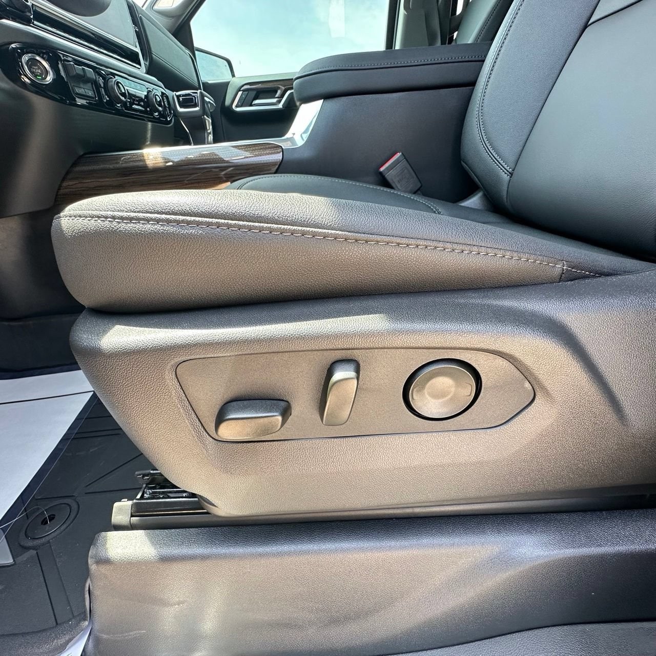 2026 Chevrolet Silverado 1500 RST Truck, photo 27