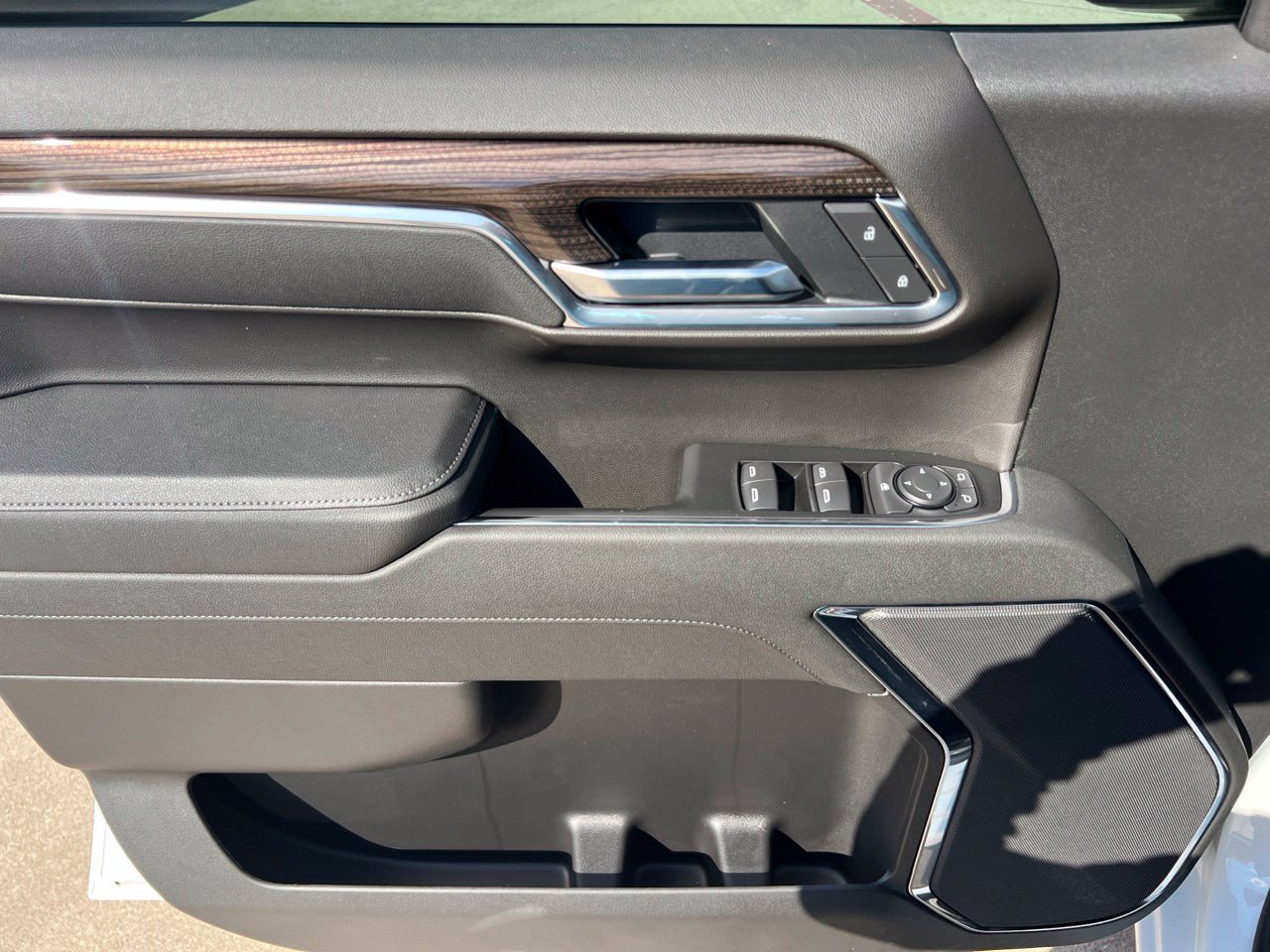 2026 Chevrolet Silverado 1500 LT - Photo 13