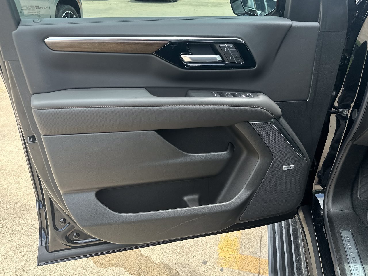2026 Chevrolet Tahoe High Country, photo 12