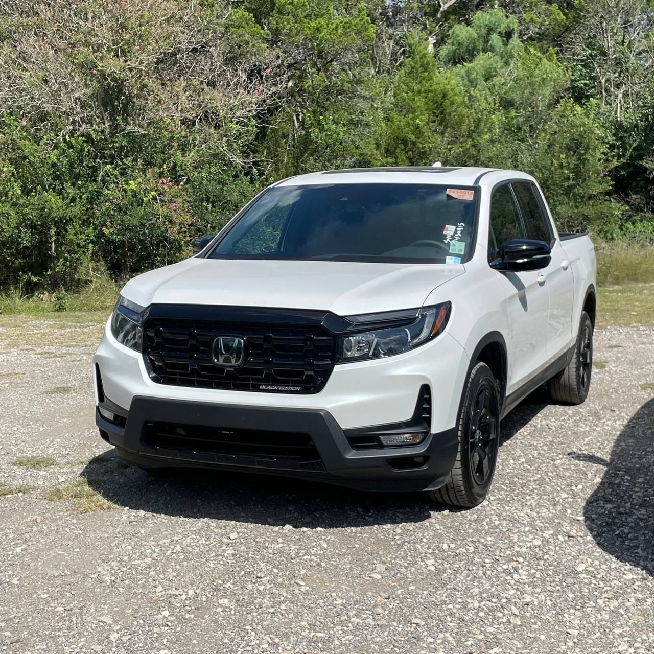 2024 Honda Ridgeline Black Edition's photo
