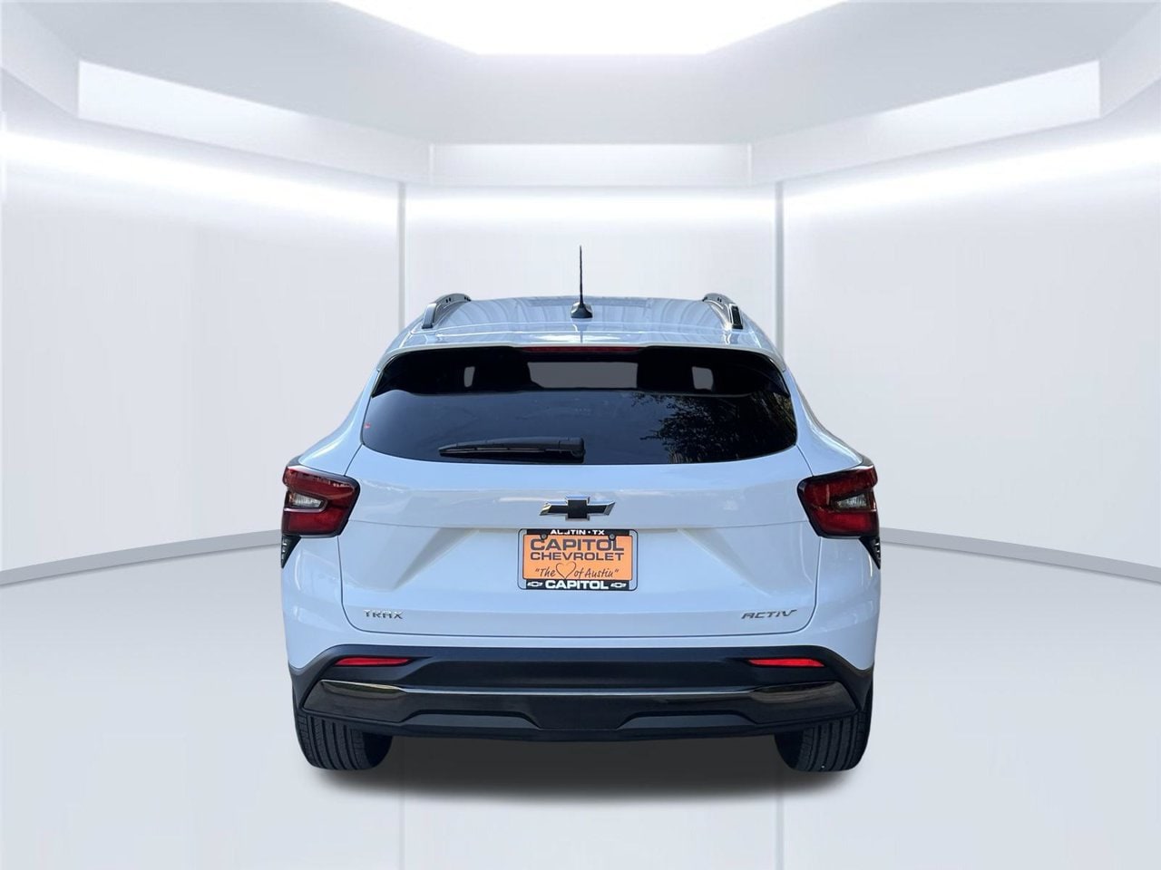 2026 Chevrolet Trax Activ - Photo 4