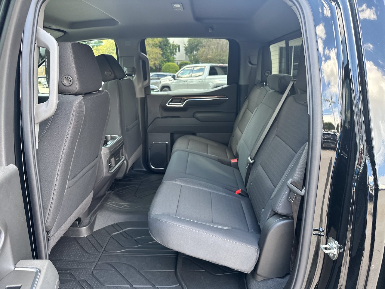 2026 Chevrolet Silverado 1500 LT - Photo 25