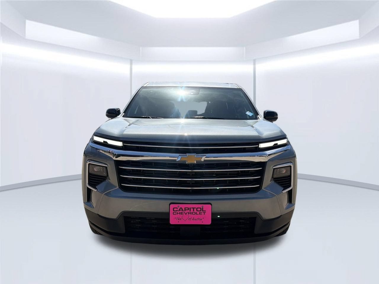 2027 Chevrolet Traverse LT - Photo 8