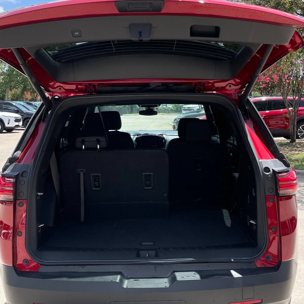 2023 Chevrolet Traverse 1LT - Photo 26