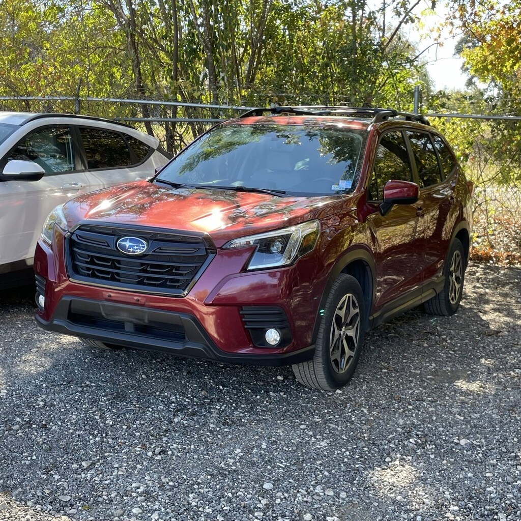 Used 2023 Subaru Forester Premium SUV