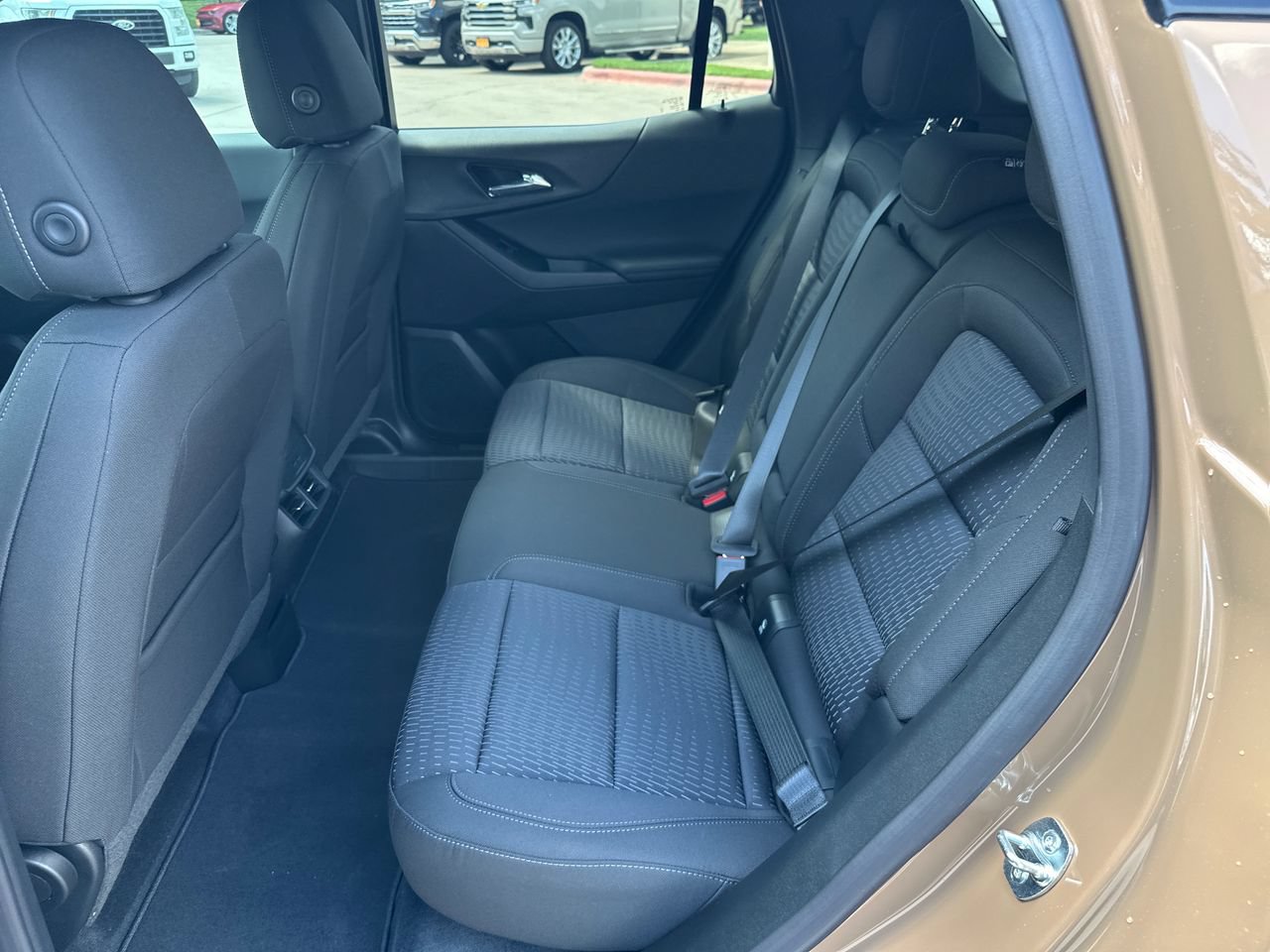 2027 Chevrolet Equinox LT SUV, photo 25