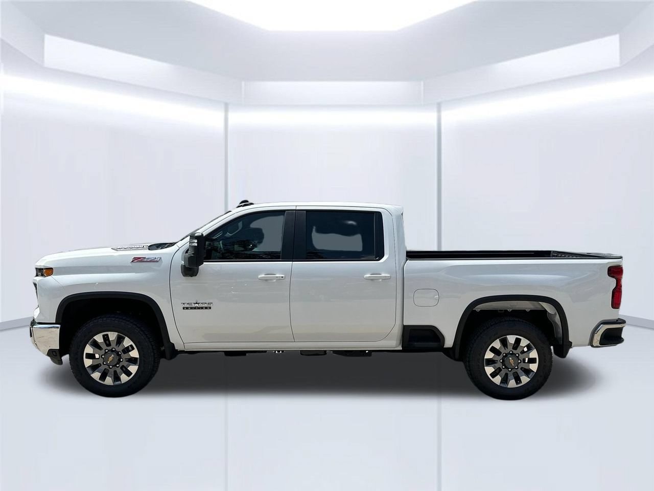 2026 Chevrolet Silverado 2500 HD LT Truck, photo 2